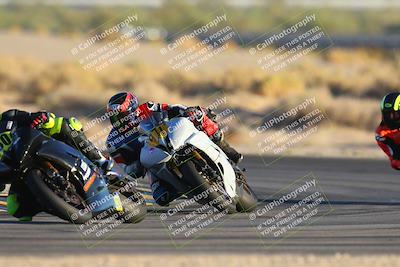 media/Nov-17-2024-CVMA (Sun) [[1fec520723]]/Race 17-Amateur Supersport Middleweight/